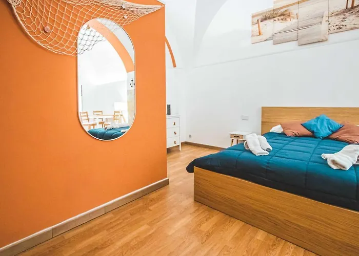 Fisherman House Apartment *